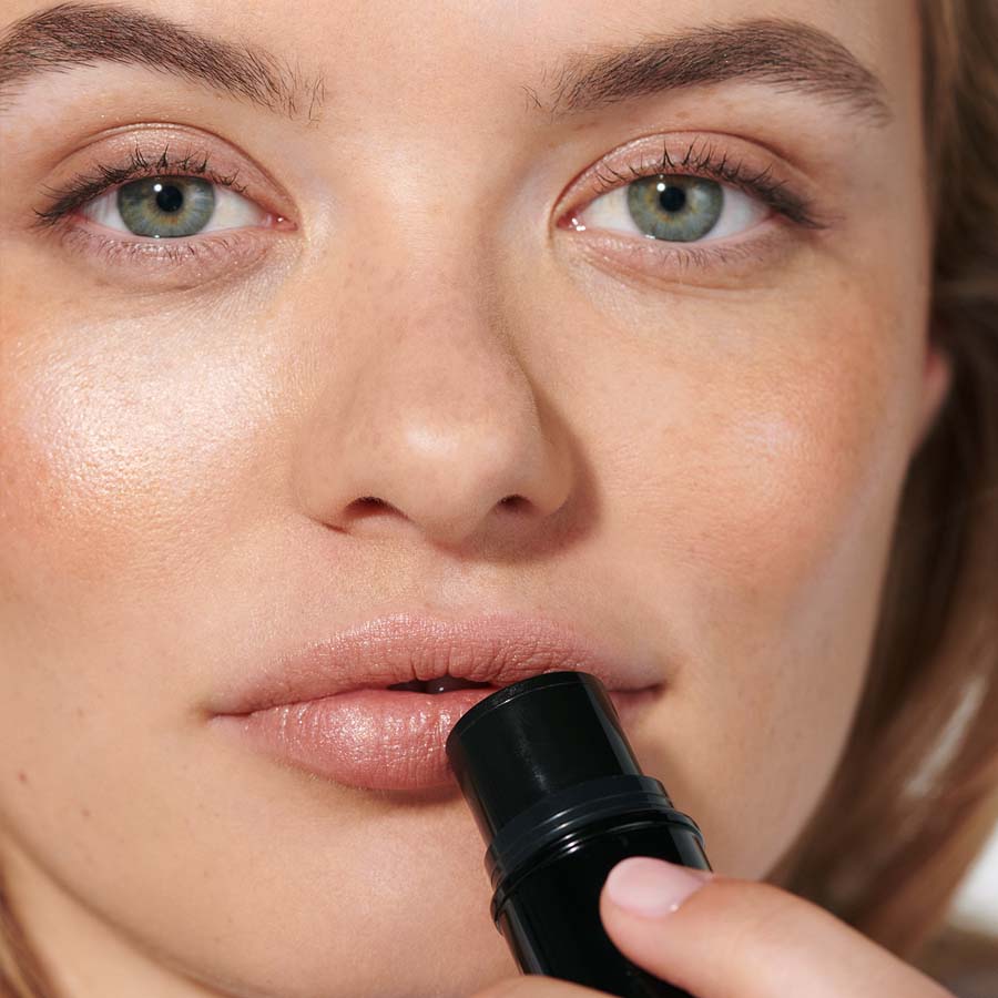 2 en 1: Stick Labios y Mejillas – Colorete en stick