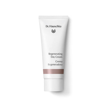 Dr. Hauschka Crema Regeneradora: refina la piel dejándola suave